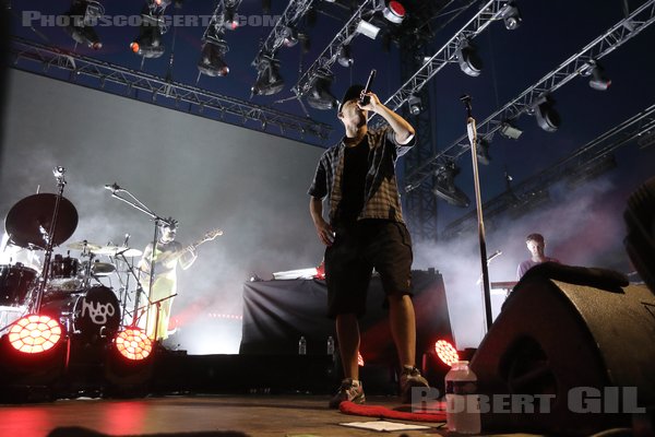 LOYLE CARNER - 2023-07-09 - SIX-FOURS-LES-PLAGE  - Scene La Plage - Benjamin Gerard Coyle-Larner